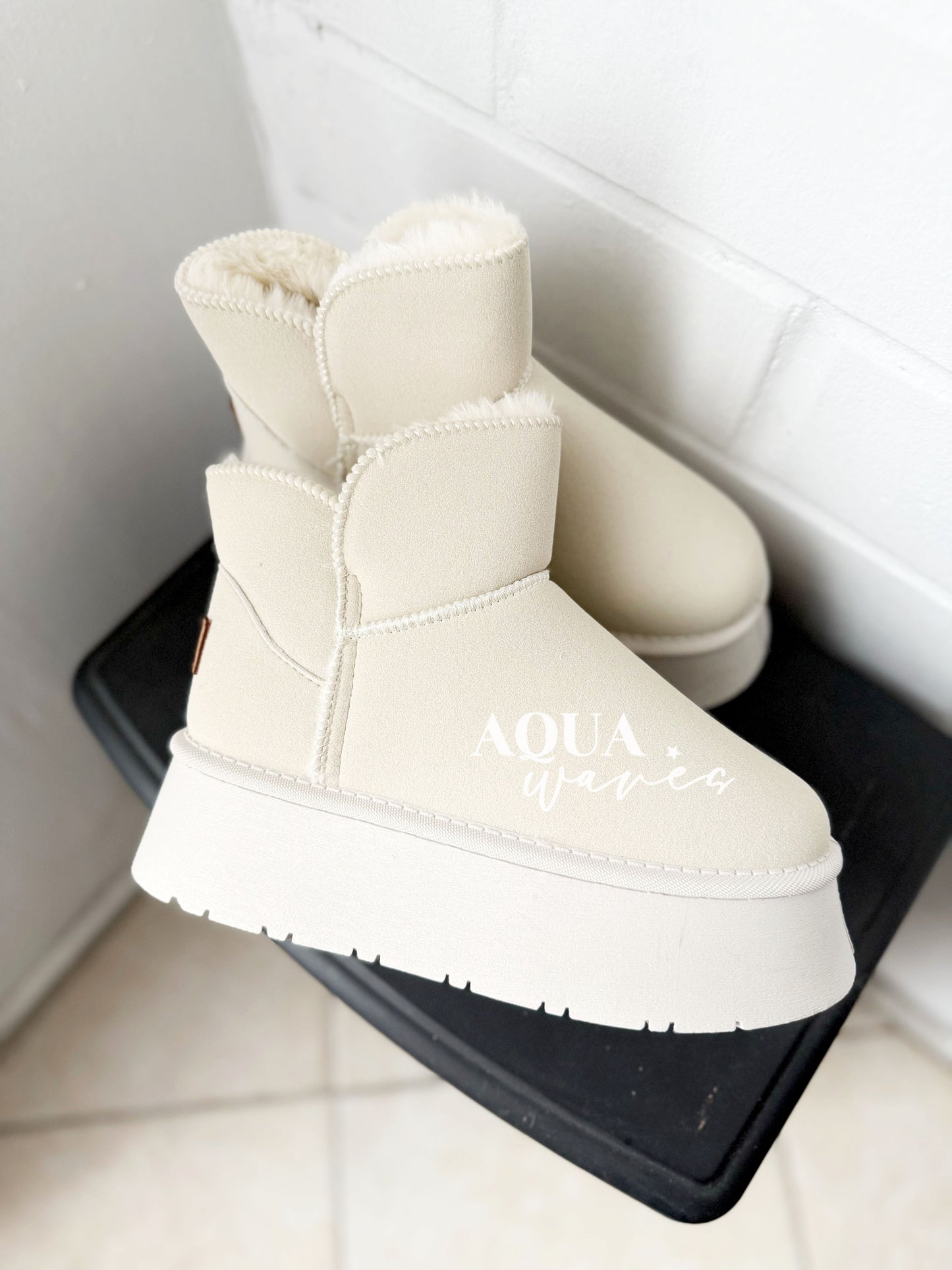 PANTUBOTA CREMA