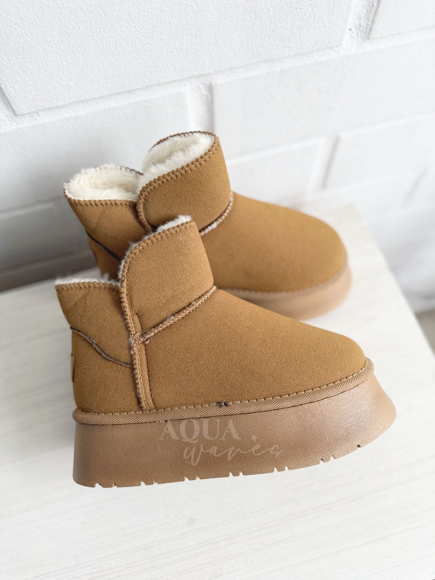 PANTUBOTA CAMEL