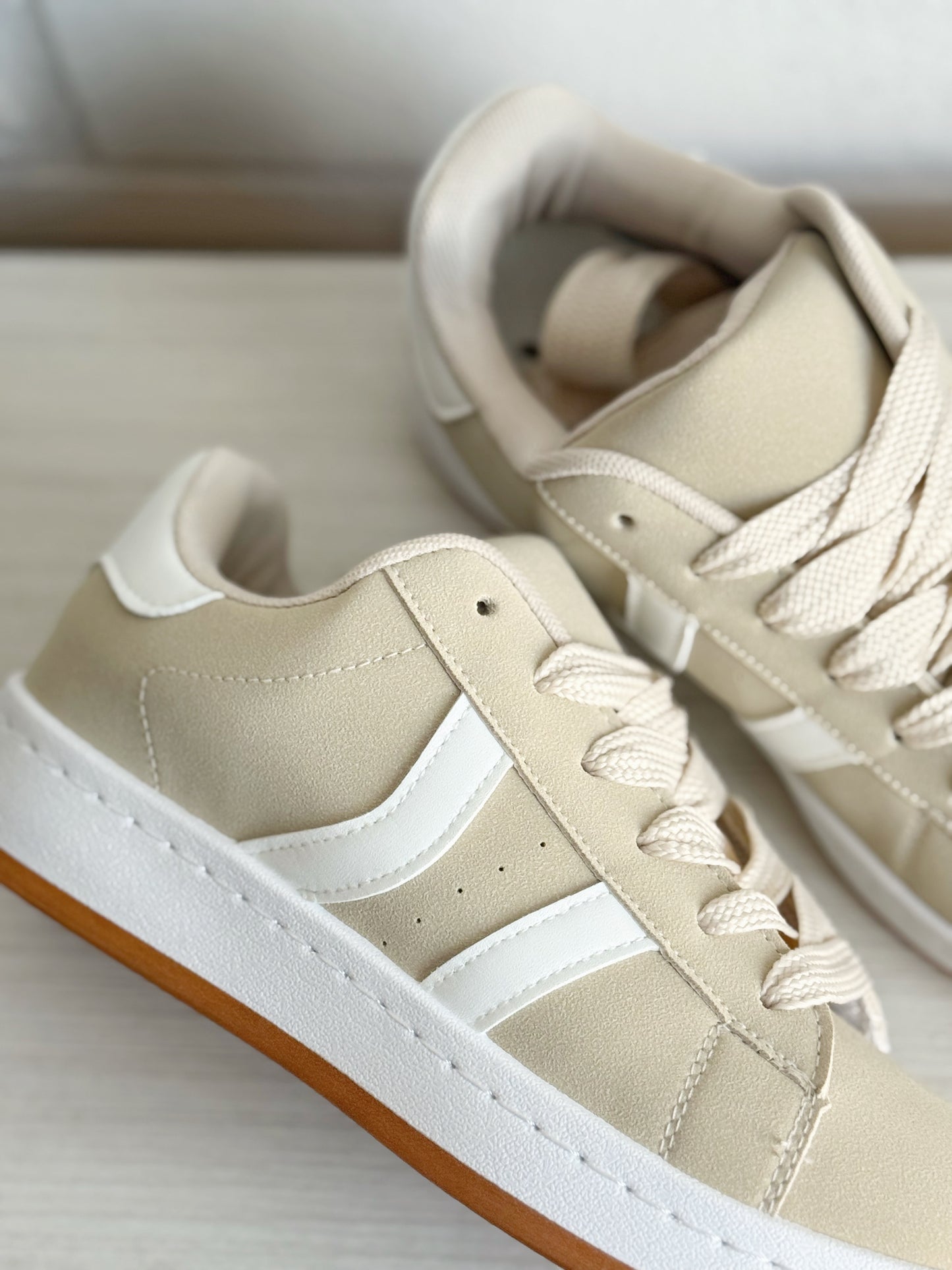 ZAPATILLA EST CAMPUS BEIGE