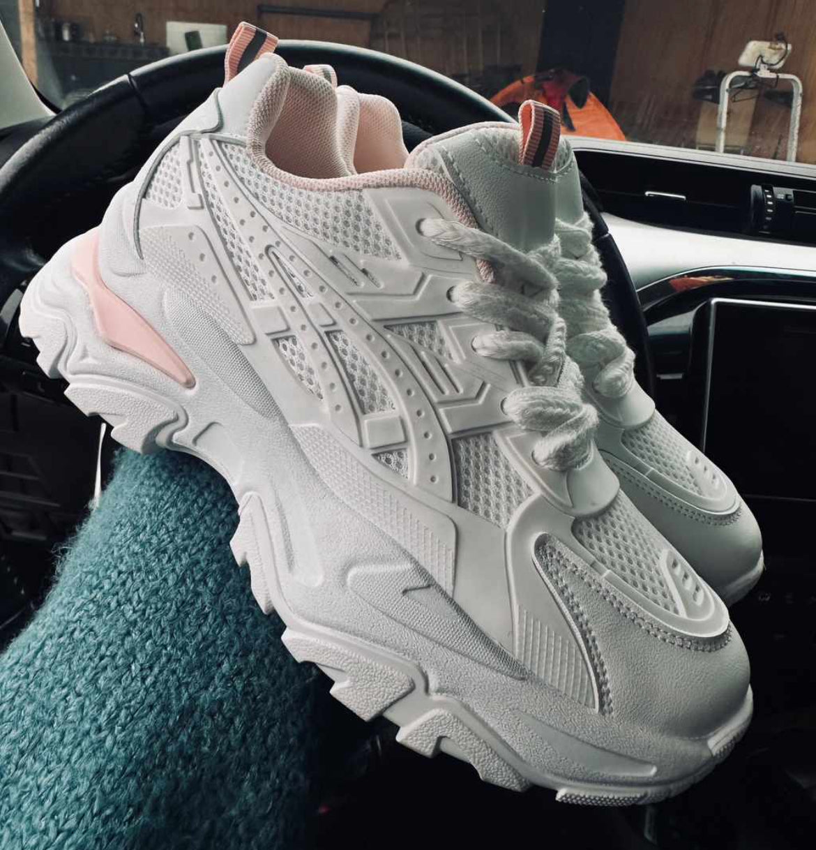 ZAPATILLA ESTILO ASICS PINK