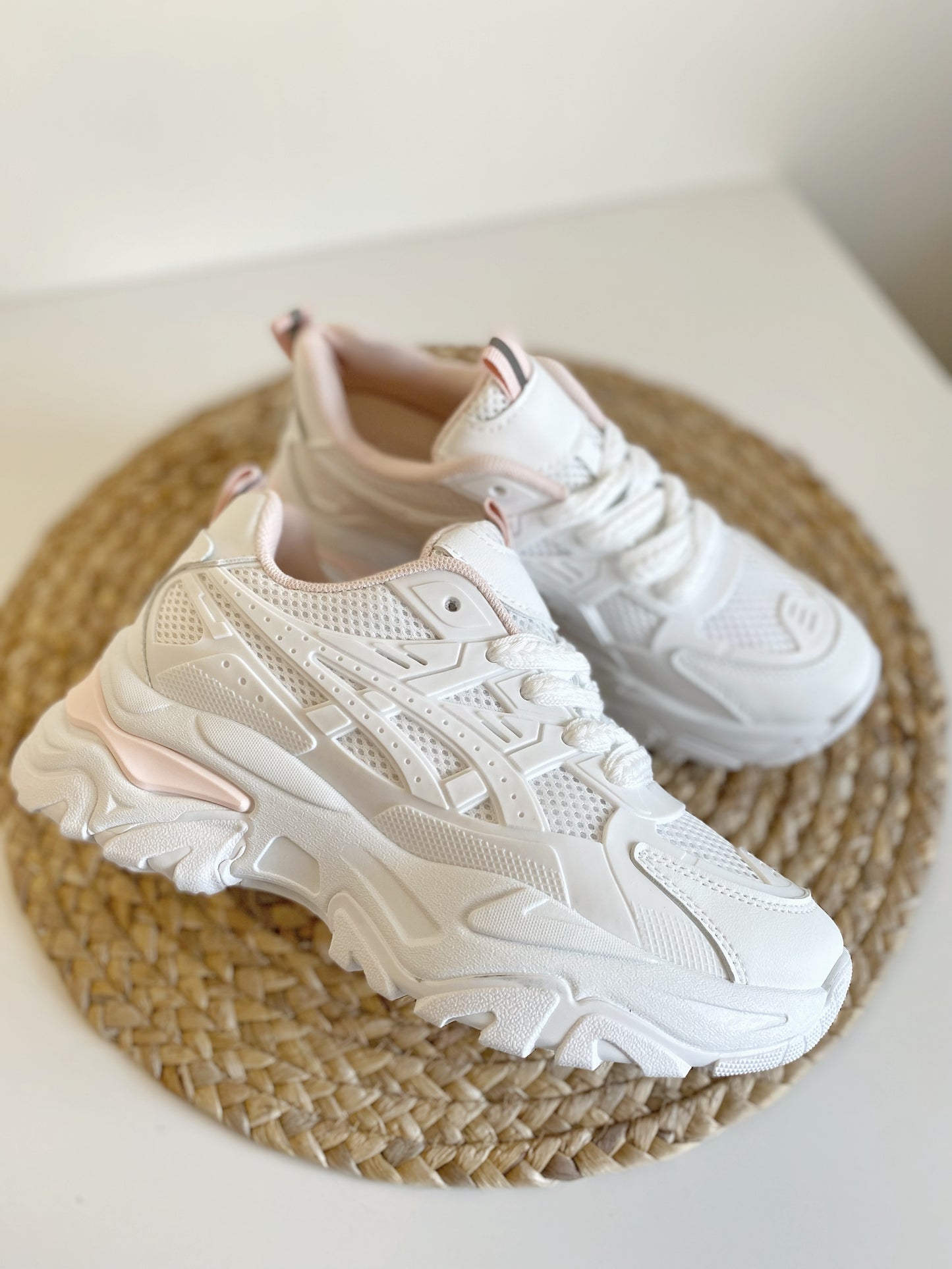 ZAPATILLA ESTILO ASICS PINK